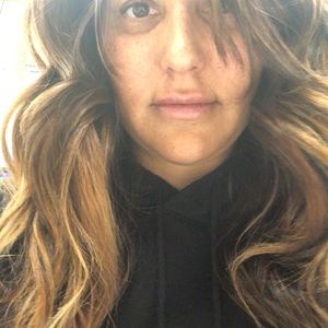 Meet your Posher, Victoria